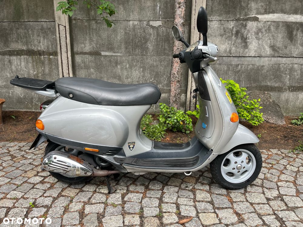 Vespa ET - 11
