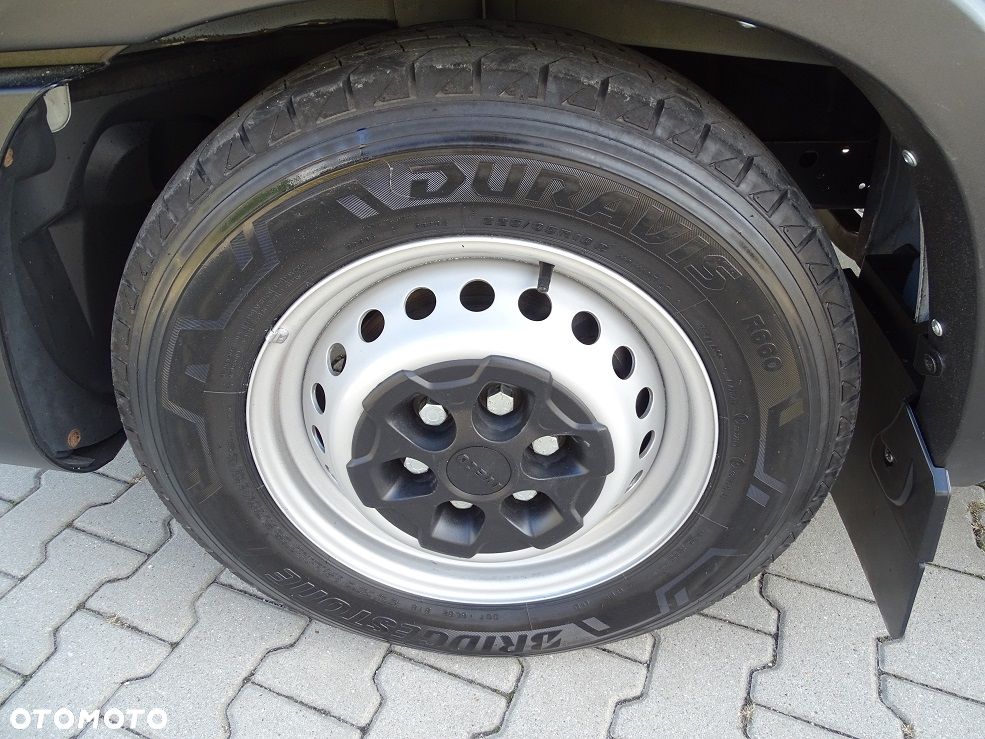 Iveco Daily 35S18 3.0 180 L4H3 Brygadówka DOKA 9 Osób HAUSER FULL LED Polski Salon! UNIKAT!! JAK NOWY!! - 17