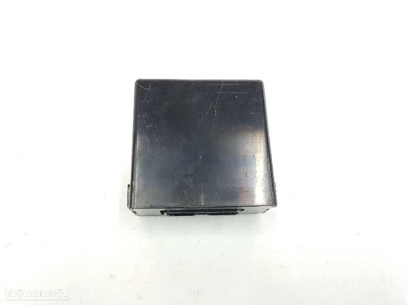 MÓDULO ELETRÓNICO TOYOTA COROLLA E12 - 1