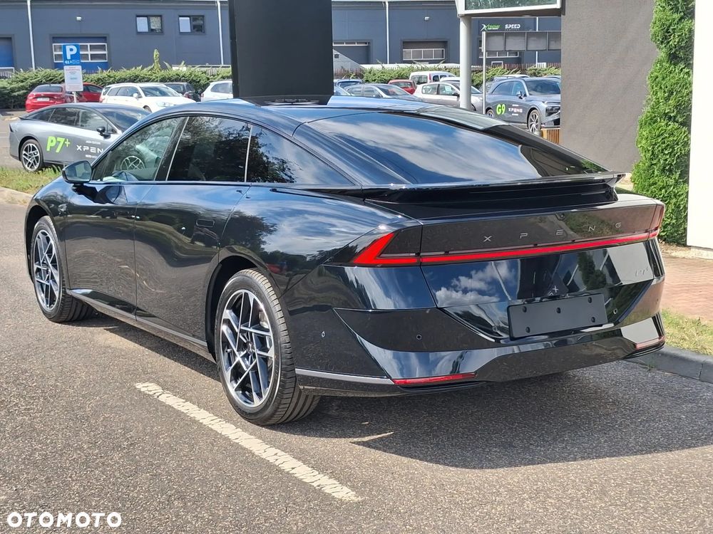 XPeng P7+ 74.9 kWh RWD Long Rage Pro - 8