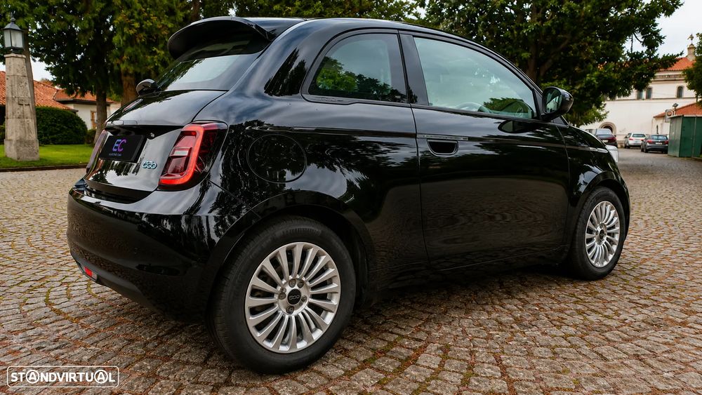 Fiat 500e 42kWh Pop - 3
