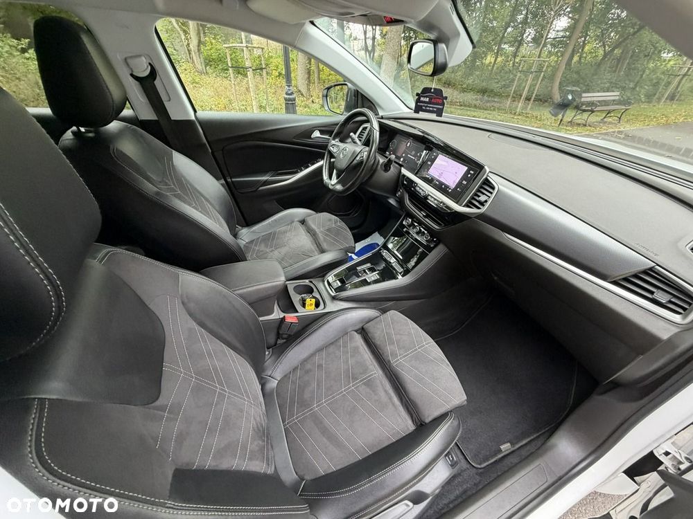 Opel Grandland - 30