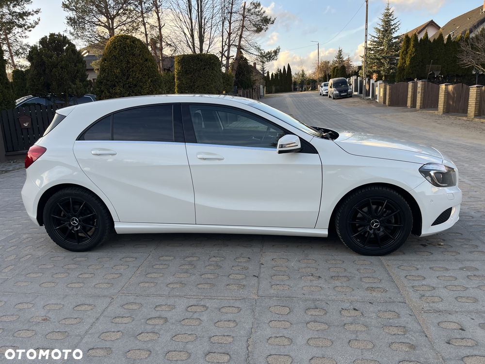 Mercedes-Benz Klasa A 180 7G-DCT Activity Edition - 2