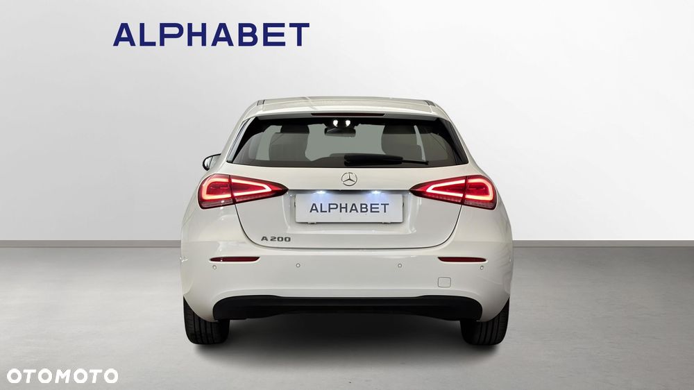 Mercedes-Benz Klasa A 200 7G-DCT - 4