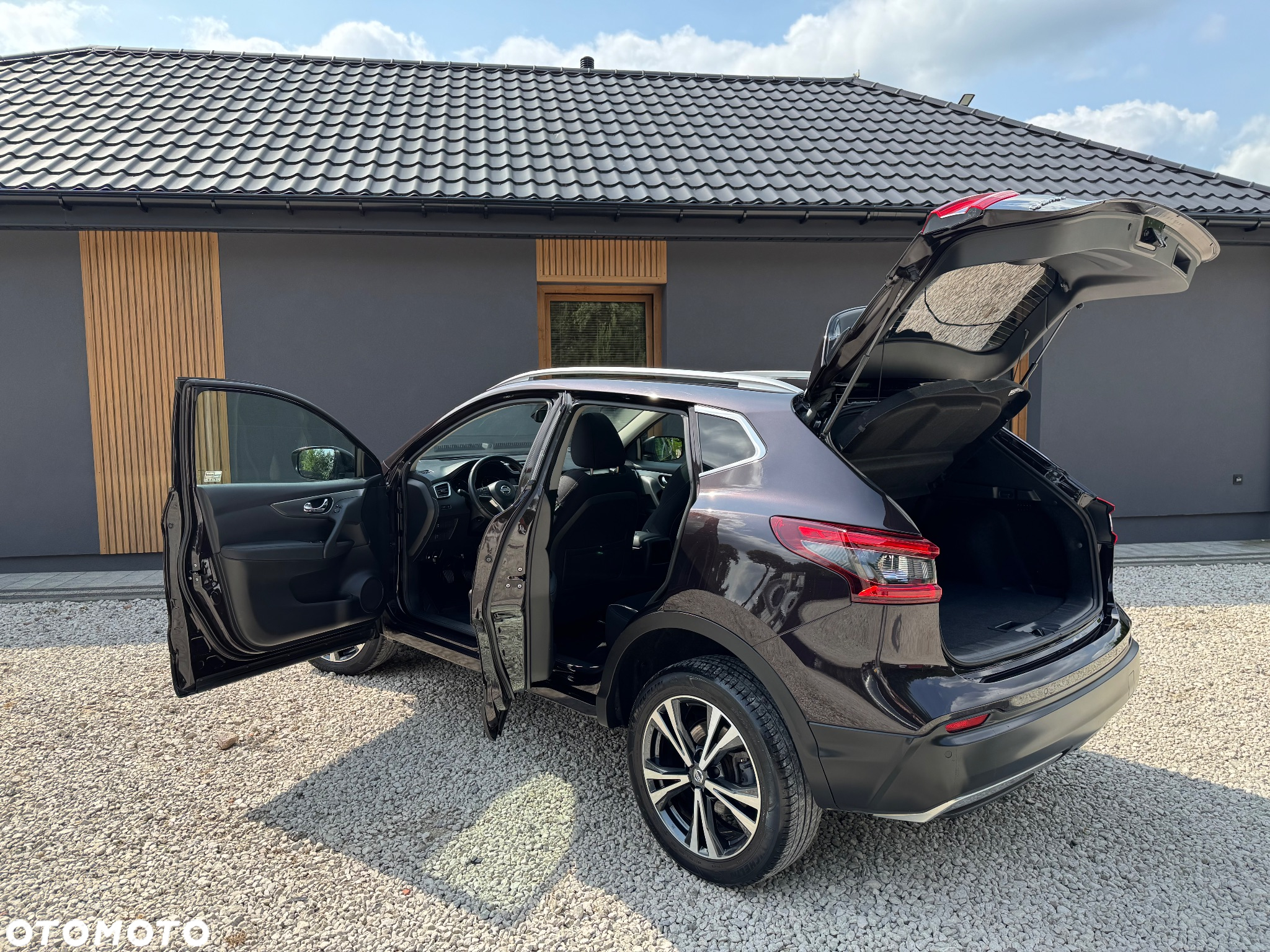 Nissan Qashqai 1.5 dCi N-Connecta - 9
