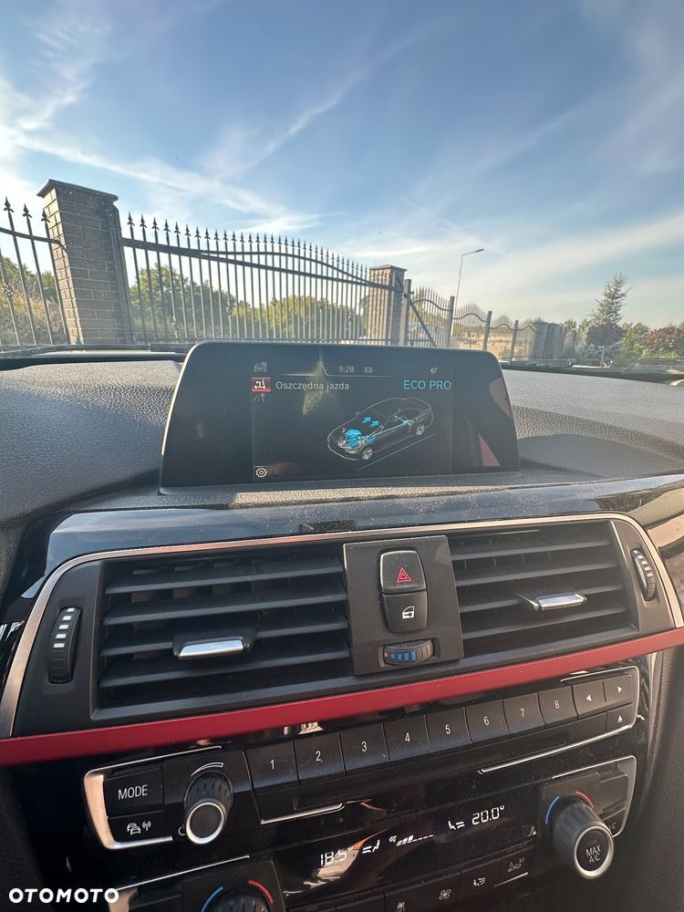 BMW Seria 3 - 23