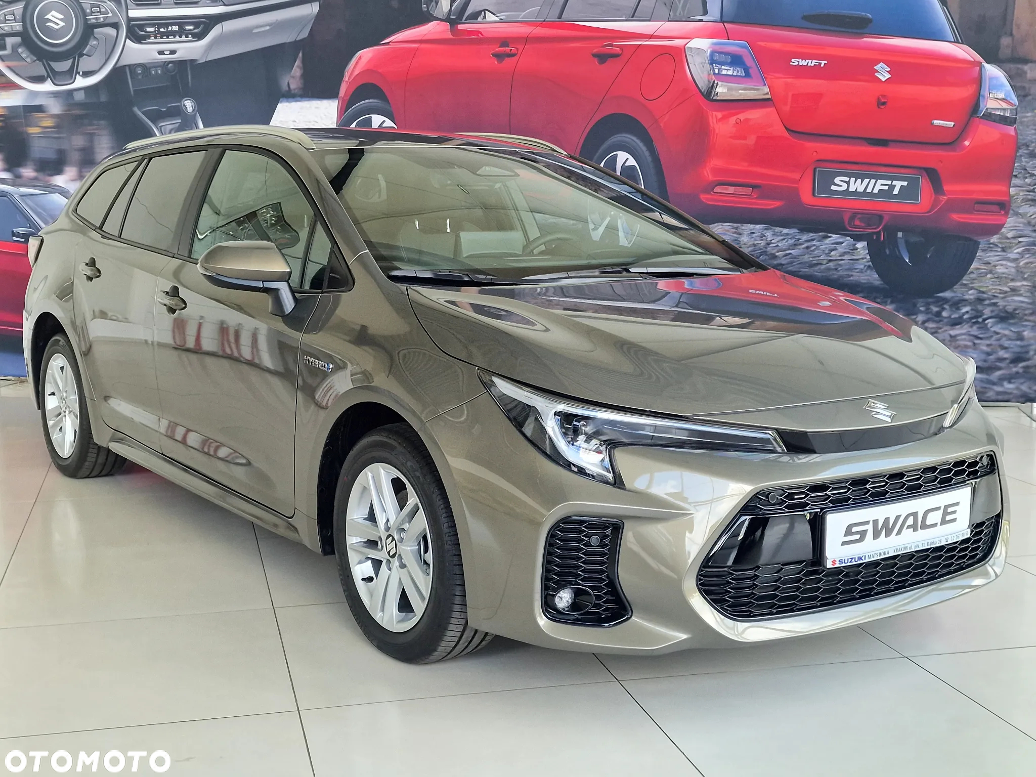 Suzuki Swace 1.8 Hybrid Premium Plus CVT - 3
