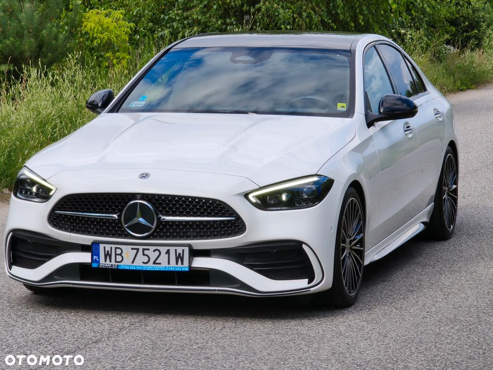 Mercedes-Benz Klasa C 180 mHEV AMG - 31