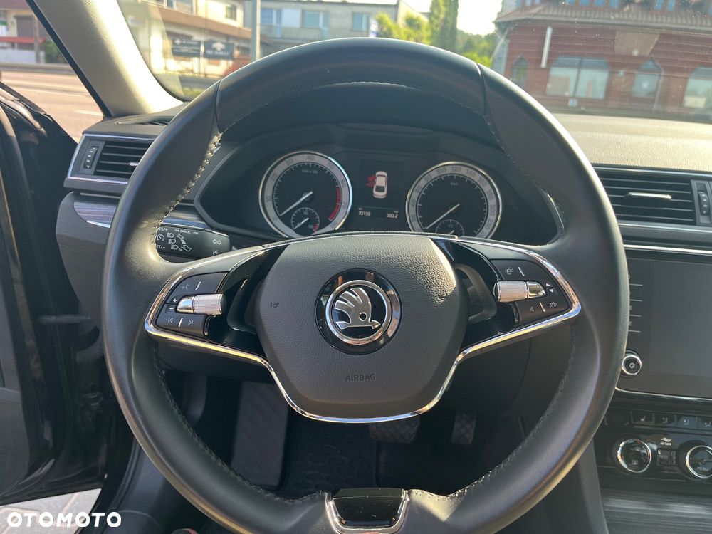 Skoda Superb 2.0 TSI DSG Style - 15