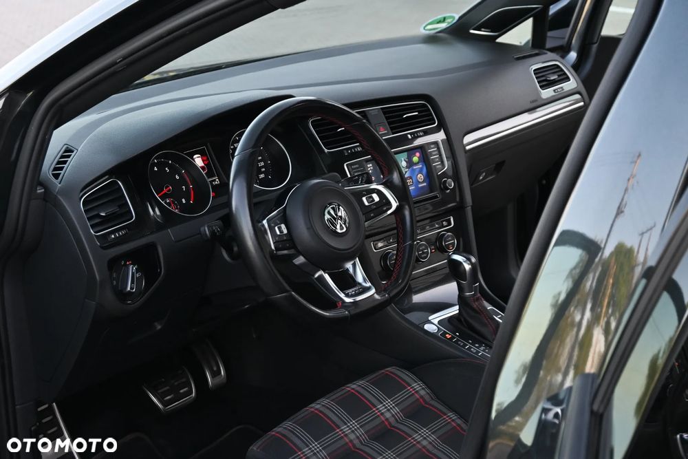Volkswagen Golf 2.0 TSI BMT GTI Performance DSG - 34