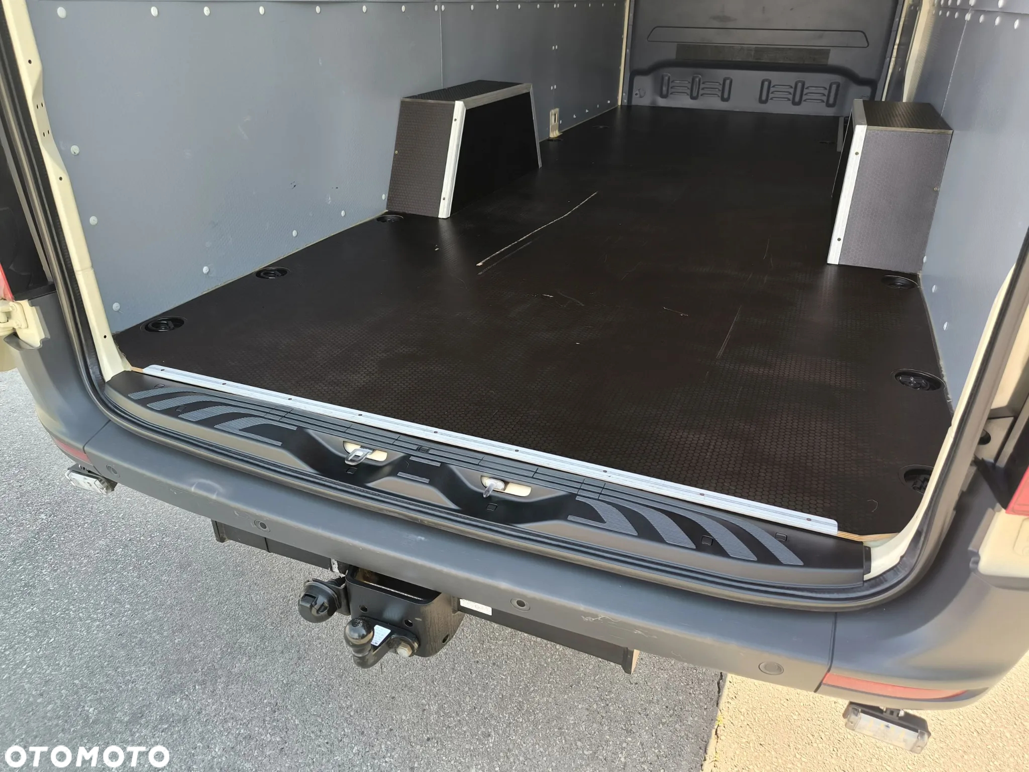 Mercedes-Benz Sprinter - 35