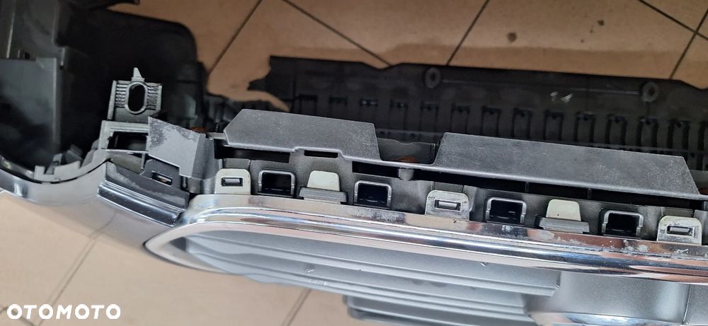 Audi A4 B8 12- Lift Zderzak Przód Przedni Kod Lakieru LX5R - 9