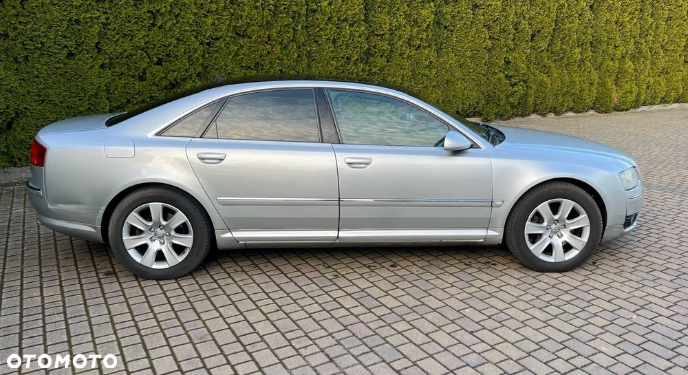 Audi A8 4.2 TDI Quattro - 9