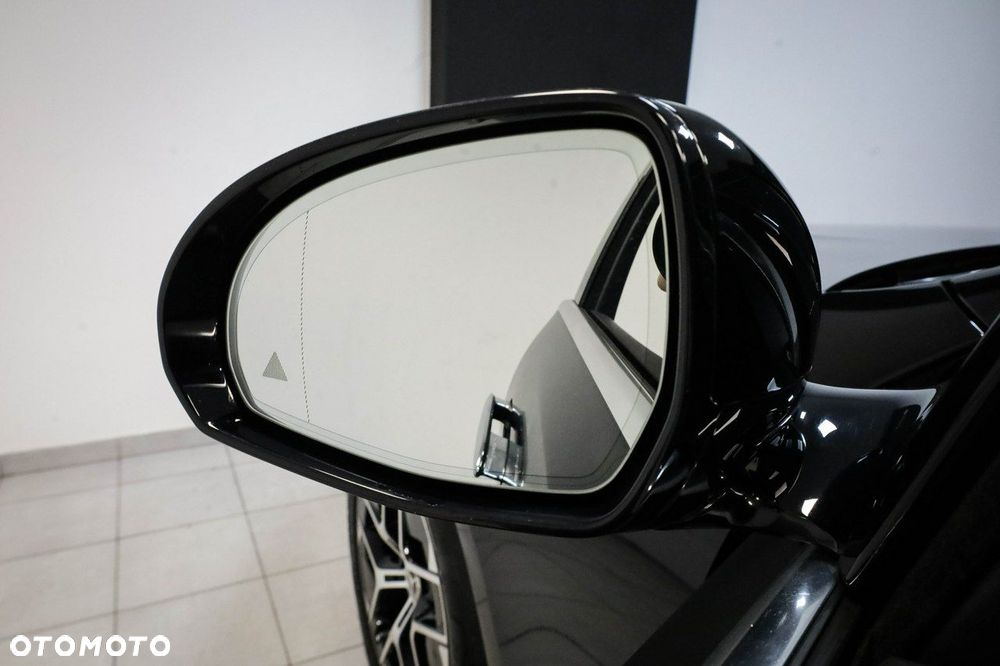 Mercedes-Benz Klasa E - 16