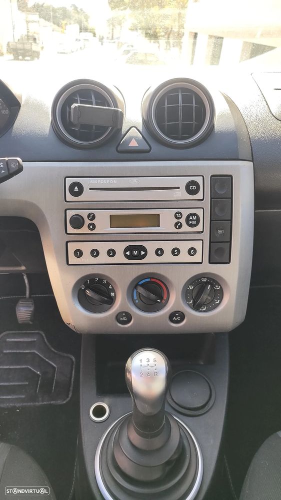 Ford Fiesta 1.25 Trend - 6