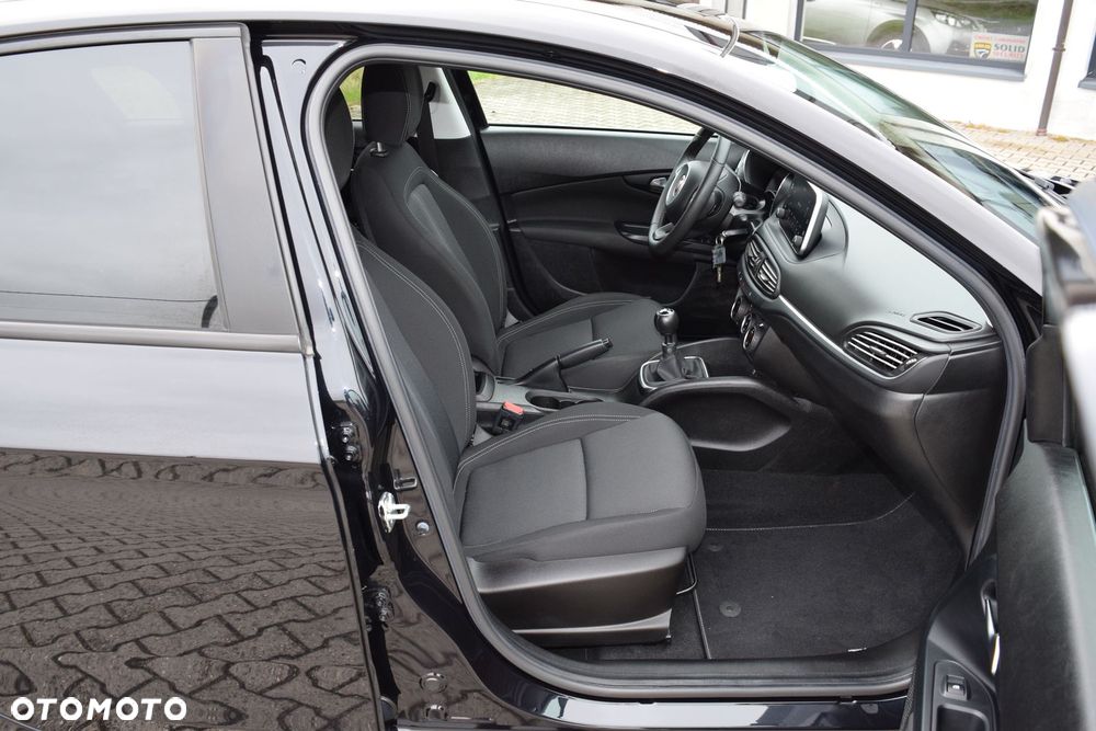 Fiat Tipo 1.4 T-Jet Lounge - 22