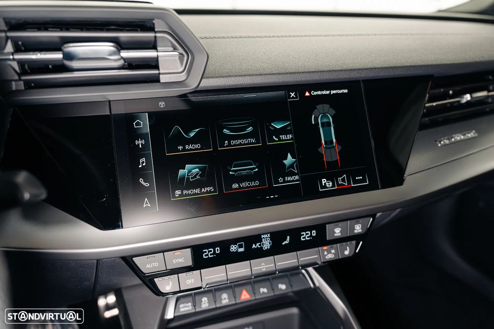 Audi S3 TFSI quattro S tronic - 34