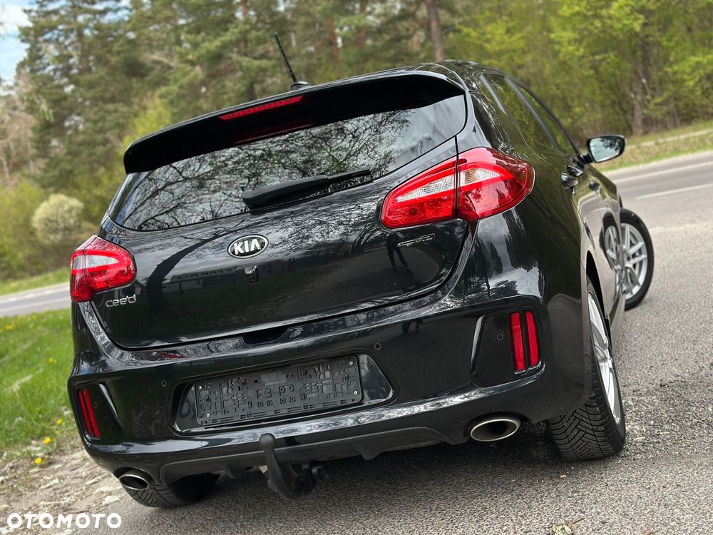 Kia Ceed 1.6 CRDi GT Line - 2