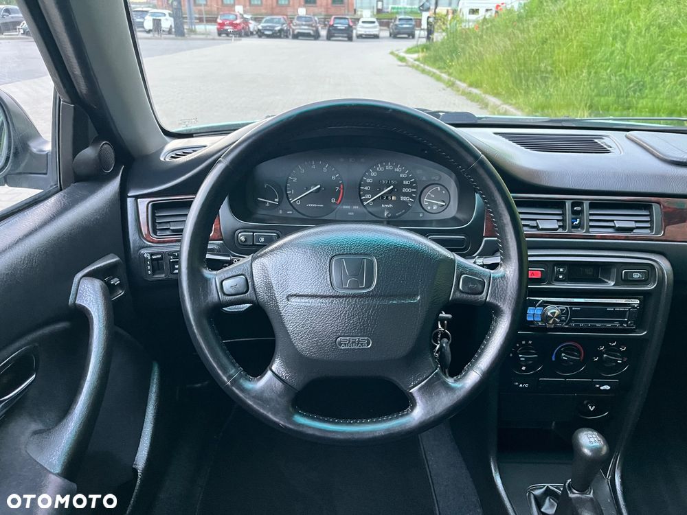 Honda Civic 1.5i VTEC - 16