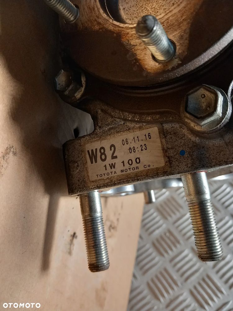TOYOTA RAV4 SKRZYNIA ROZDZIELCZA REDUKTOR 2.2D W821W100 - 4