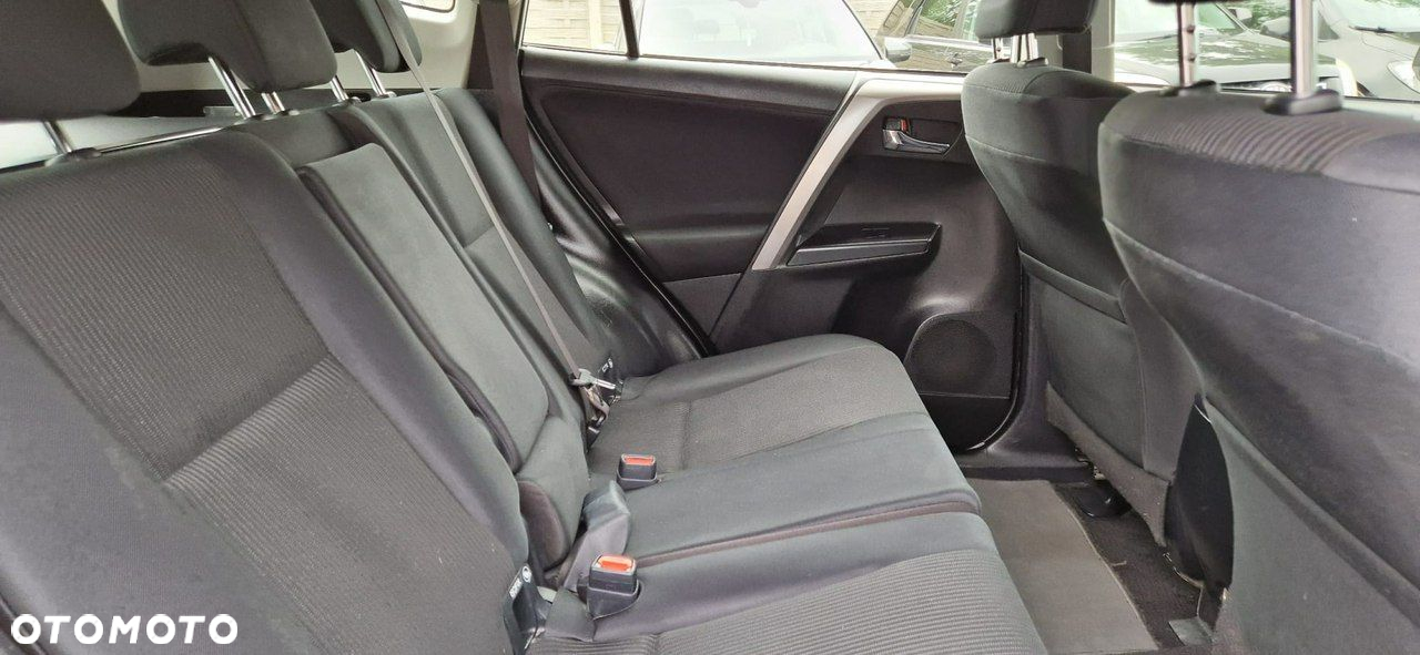 Toyota RAV4 - 26