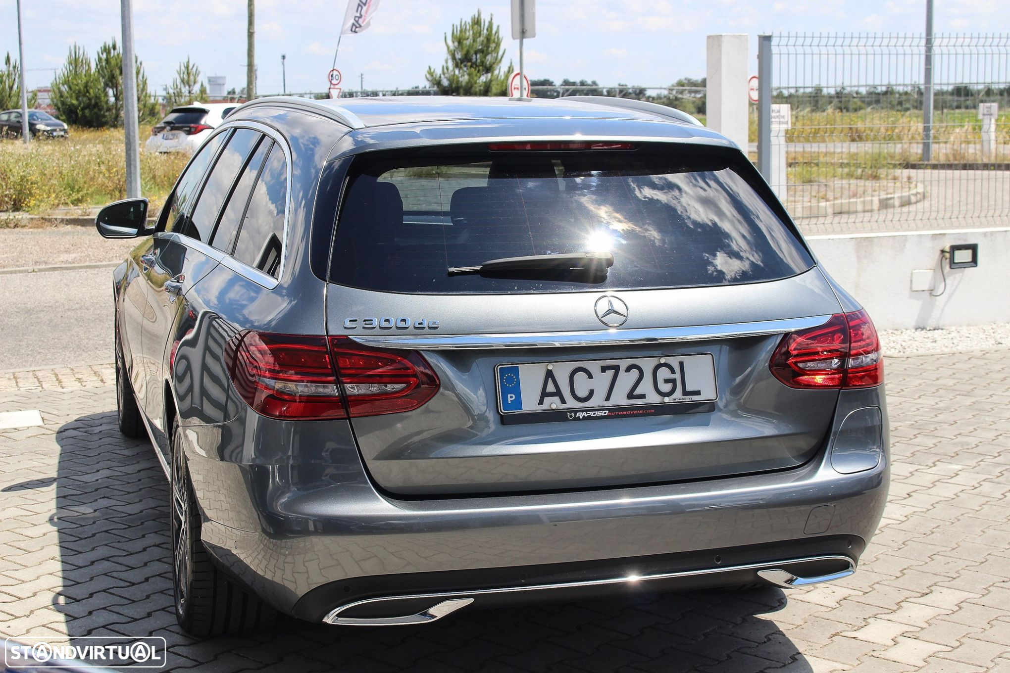 Mercedes-Benz C 300 de Avantgarde - 14