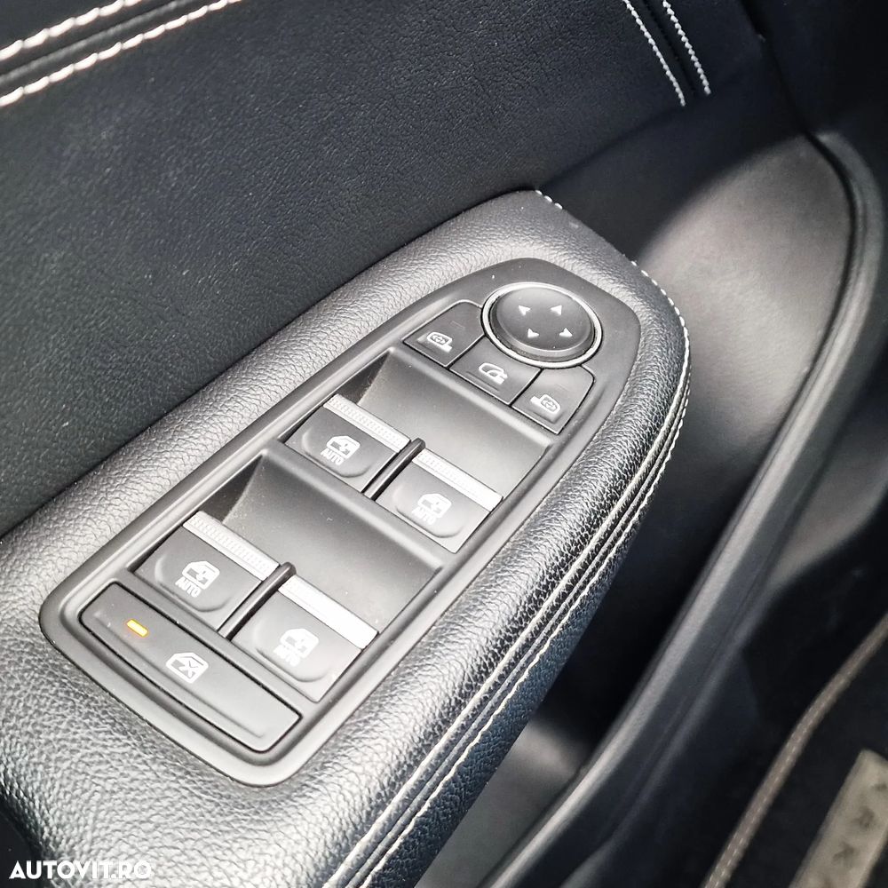 Renault Arkana MHEV 140 EDC Techno - 19