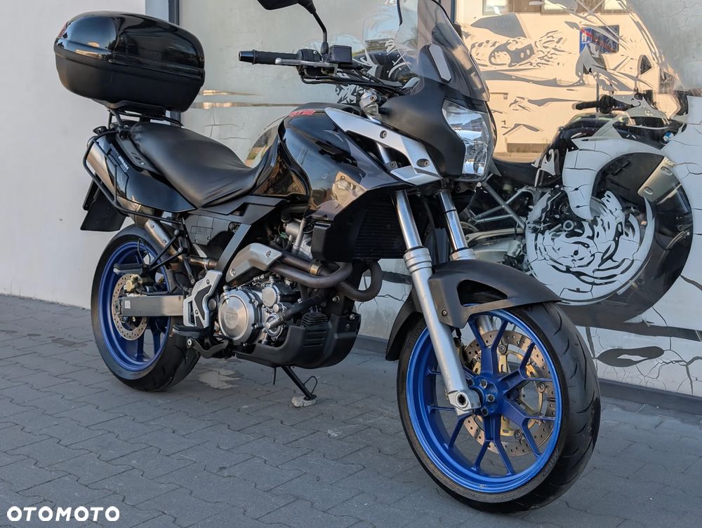 Aprilia Pegaso - 3