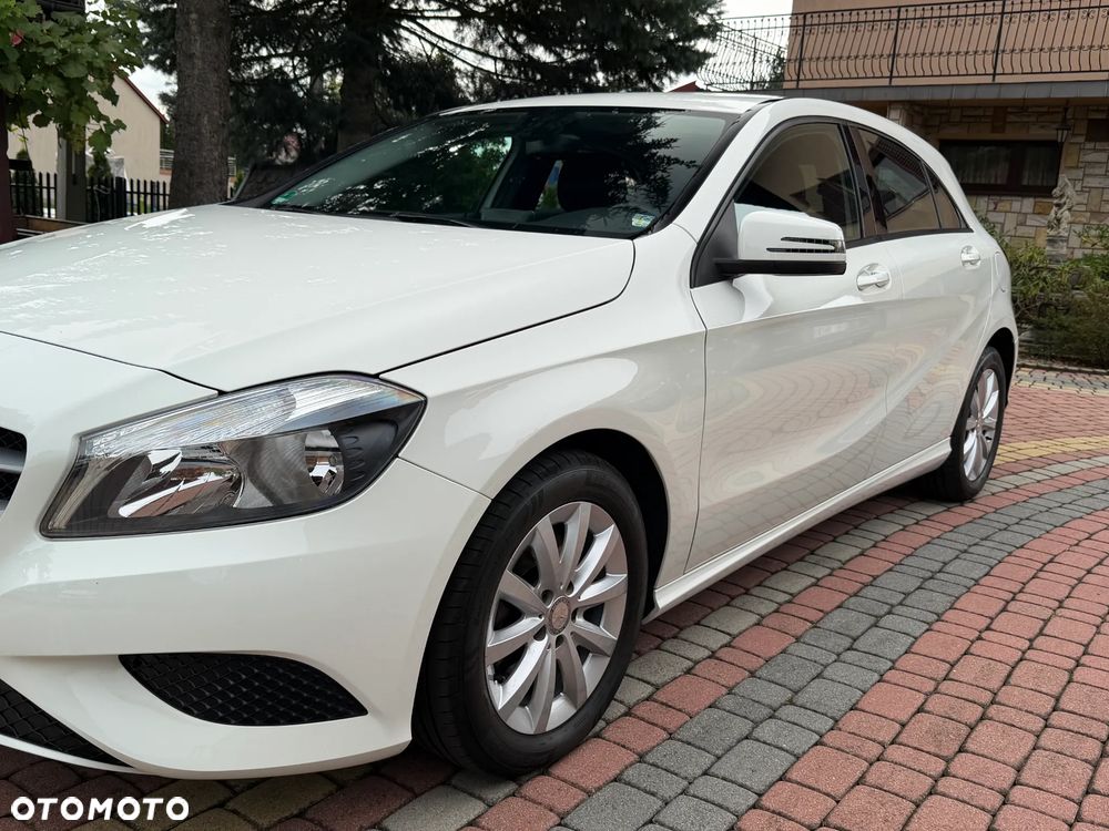 Mercedes-Benz Klasa A 180 (BlueEFFICIENCY) - 3