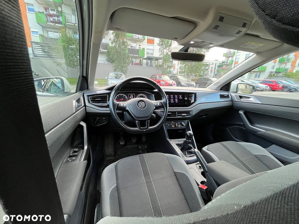 Volkswagen Polo 1.0 TSI Highline - 26