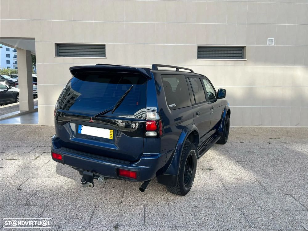 Mitsubishi Pajero Sport 2.5 TD GLS - 5