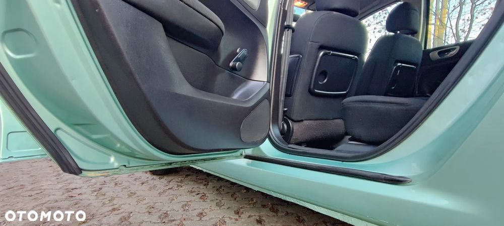 Peugeot 307 Break 110 Premium - 20