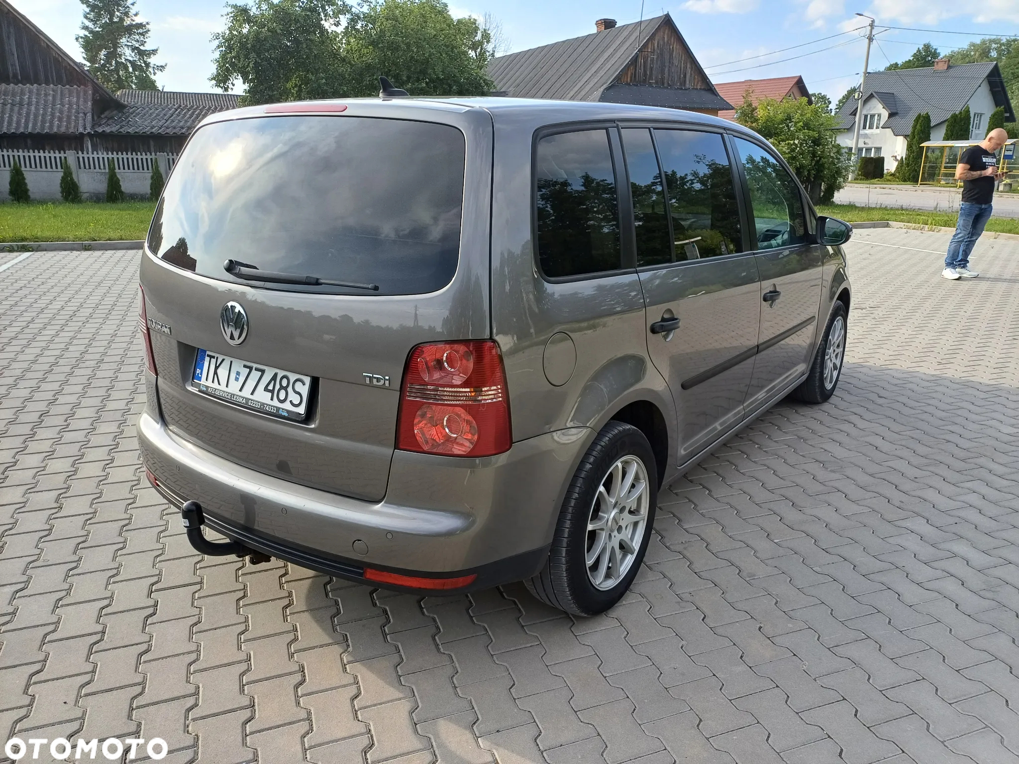 Volkswagen Touran 1.9 TDI DPF Trendline - 12