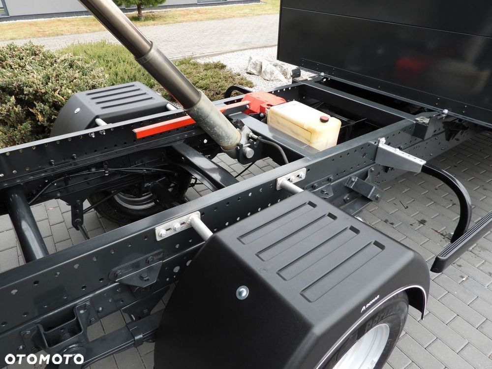 Iveco DAILY 35C13 WYWROTKA TEMPOMAT BLIŹNIACZE KOŁA KLIMATYZACJA  130KM - 25