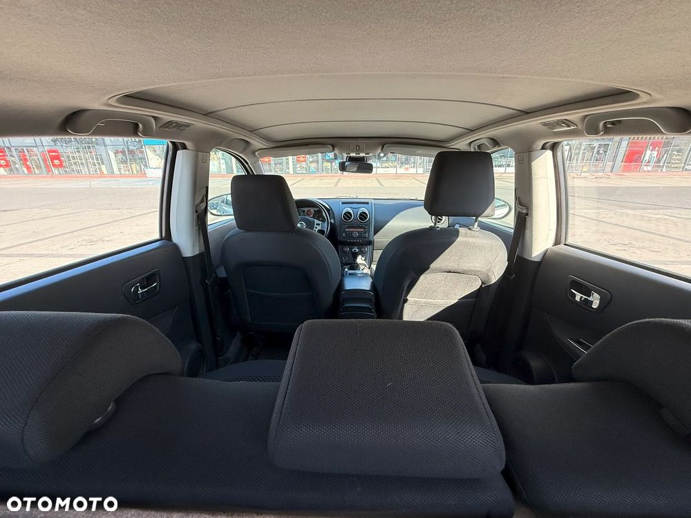 Nissan Qashqai 2.0 dCi DPF acenta - 15