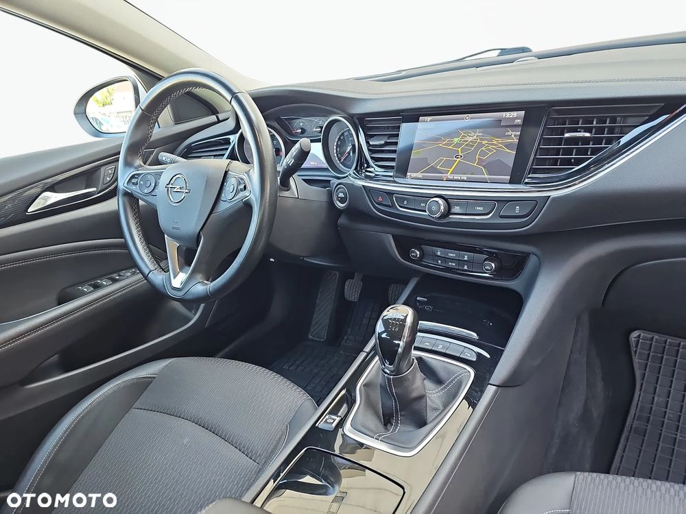 Opel Insignia 1.5 T Enjoy S&S - 27