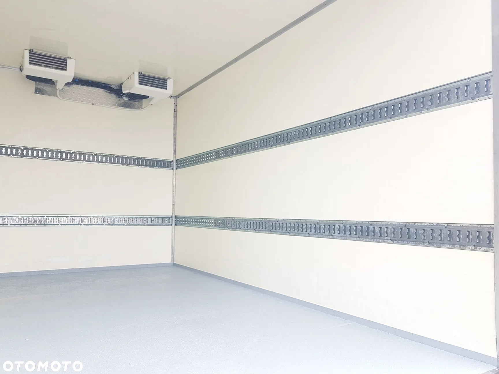 Mercedes-Benz Sprinter CHŁODNIA 8EP IZOTERMA AGREGAT ZANOTTI 4,12x2,15x2,30 KLIMA 314CDI - 19