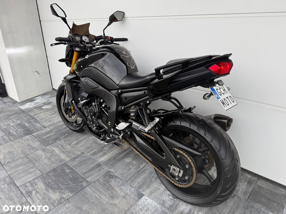 Yamaha FZ8 - 2