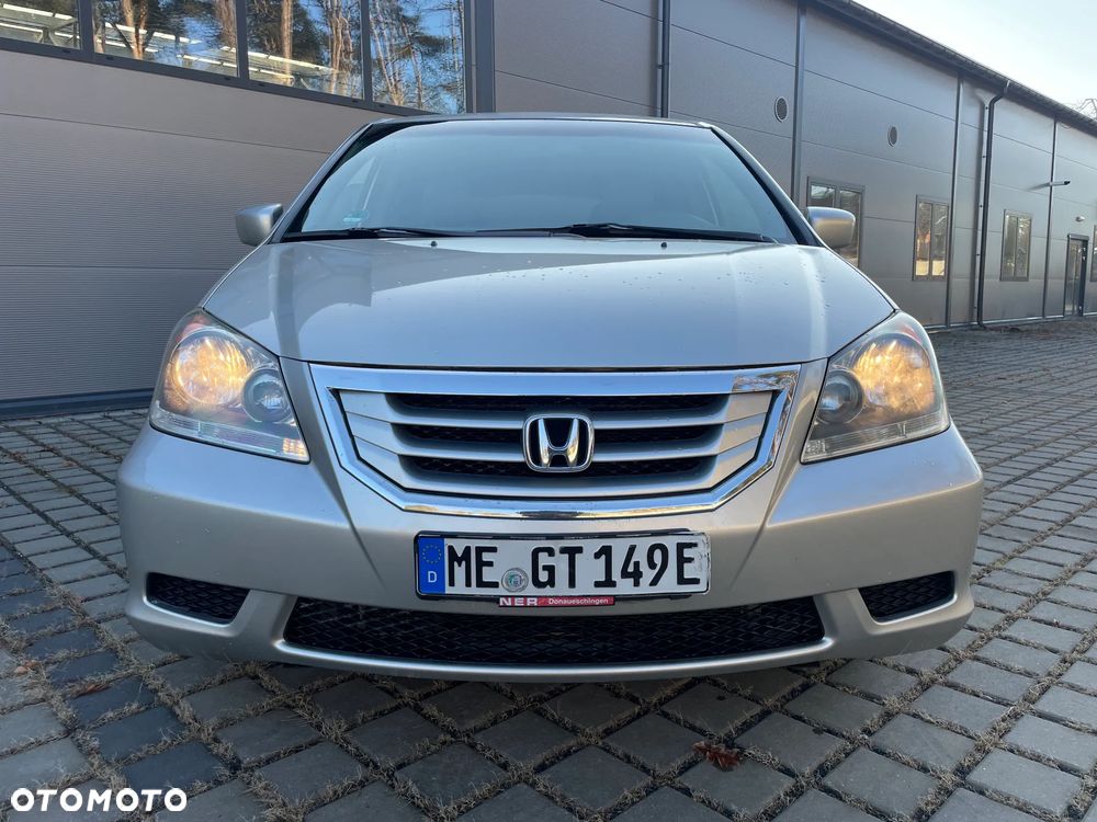 Honda Odyssey 3.5 LX - 17