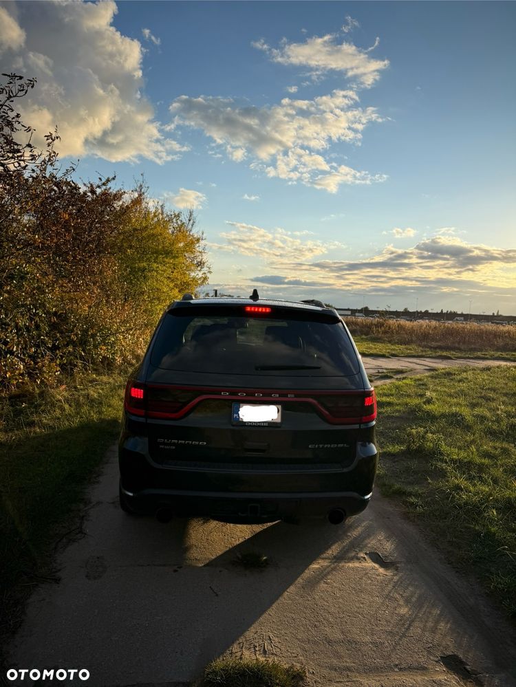 Dodge Durango 5.7 R/T - 8