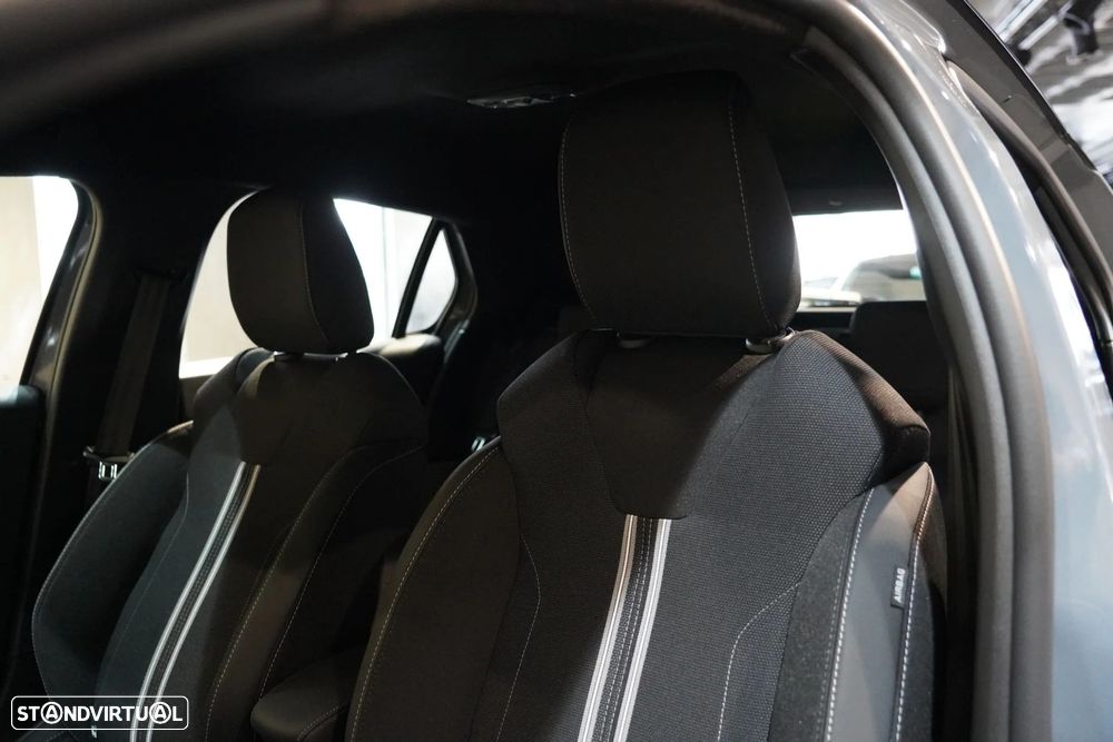 Opel Corsa 1.2 T GS - 21