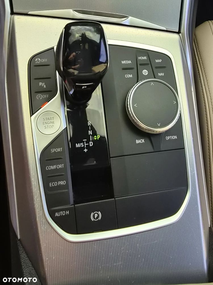 BMW Seria 3 330i xDrive M Sport sport - 17