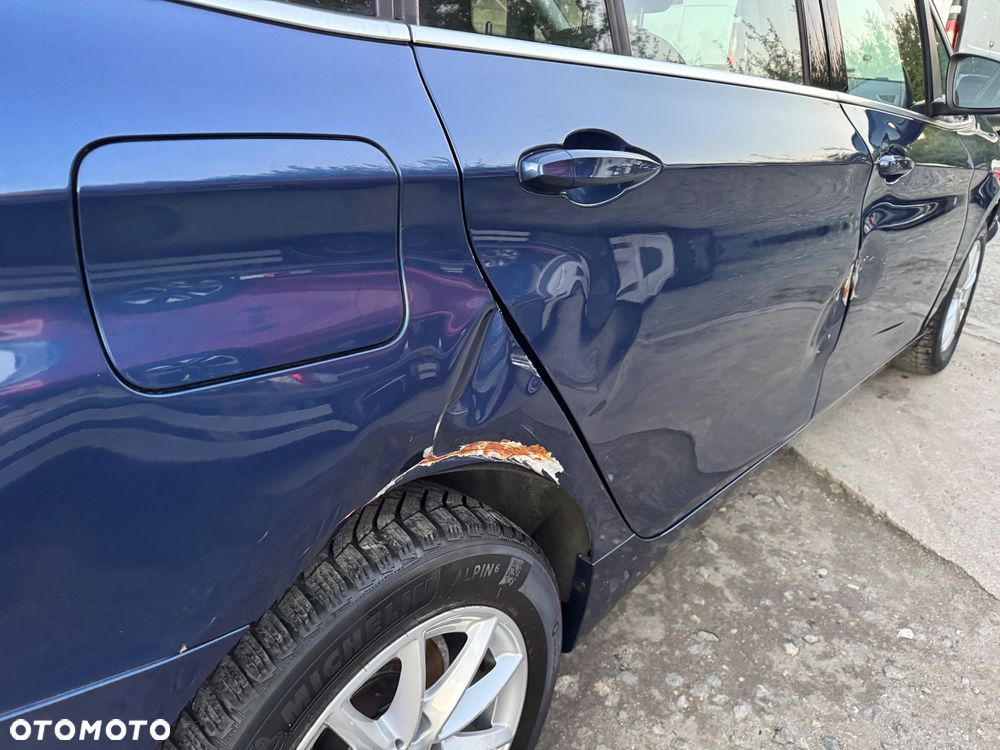 BMW Seria 2 216d Gran Tourer Sport Line - 35