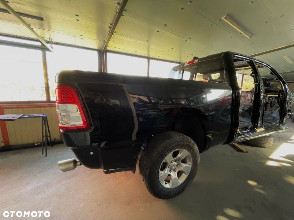 DACH DODGE RAM 1500 2019 + QUAD CAB - 3