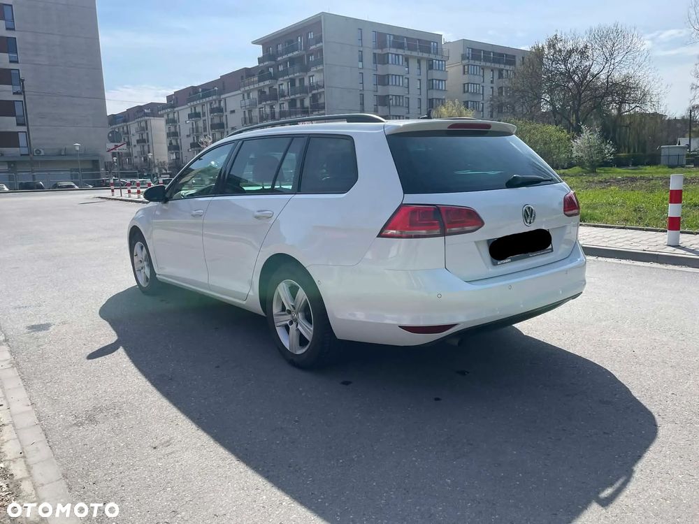 Volkswagen Golf 1.2 TSI BMT Comfortline - 6