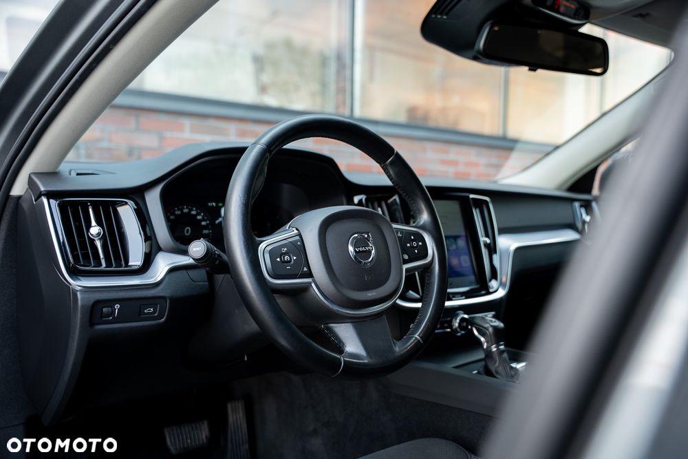 Volvo V60 D3 Geartronic Momentum - 23