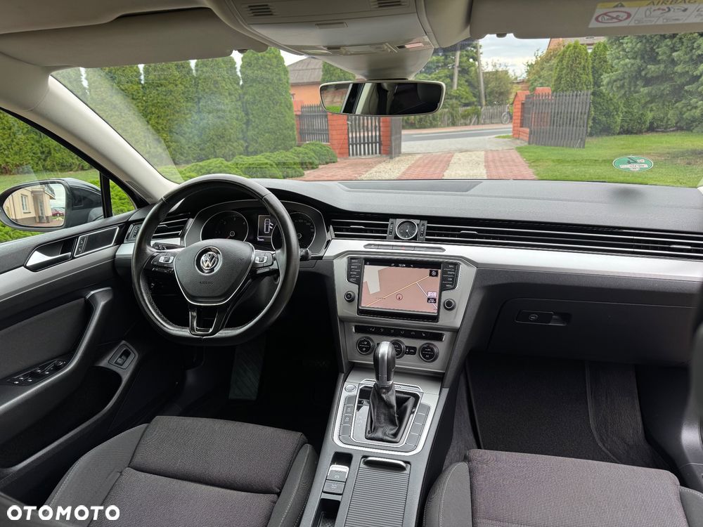 Volkswagen Passat 2.0 TDI SCR 4Mot DSG Highline - 24