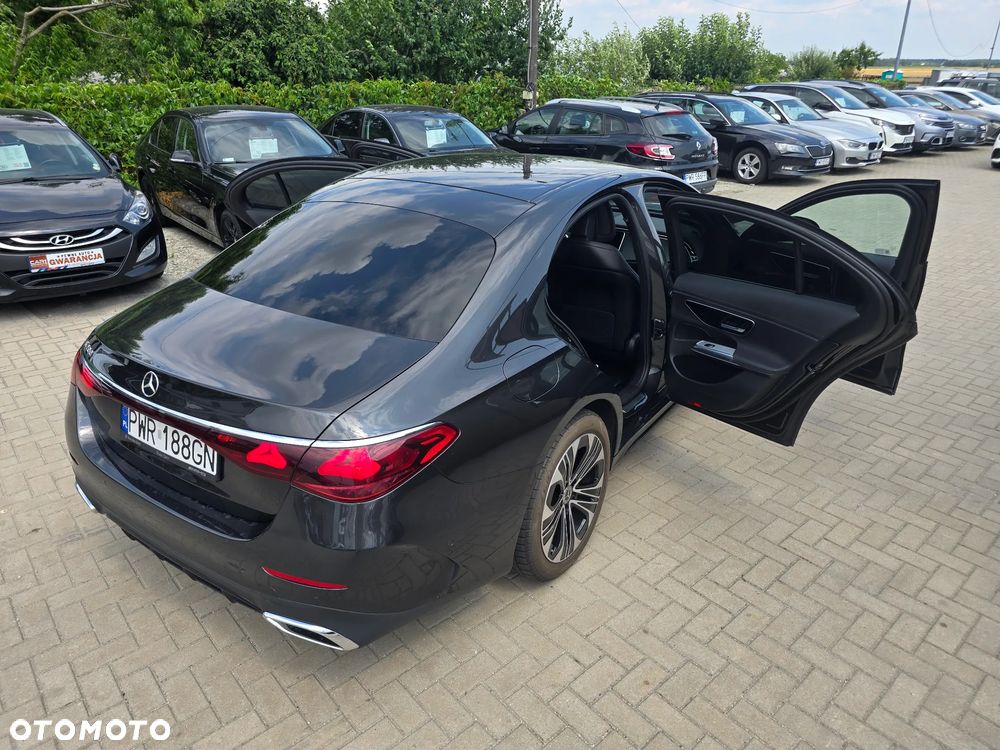 Mercedes-Benz Klasa E - 38