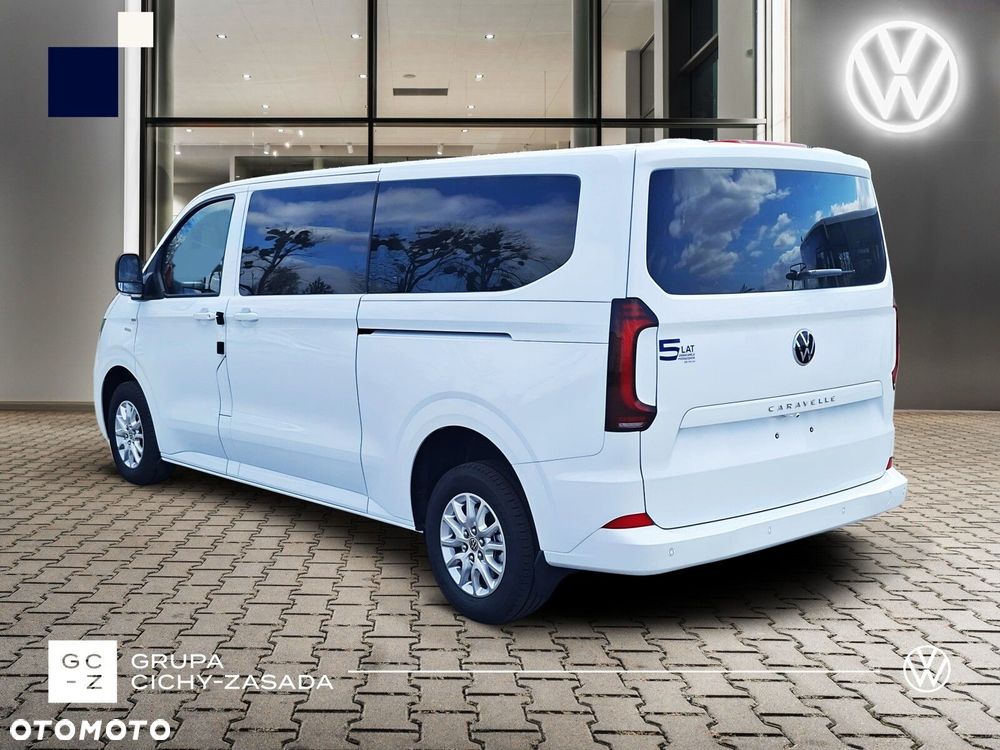 Volkswagen Caravelle - 4