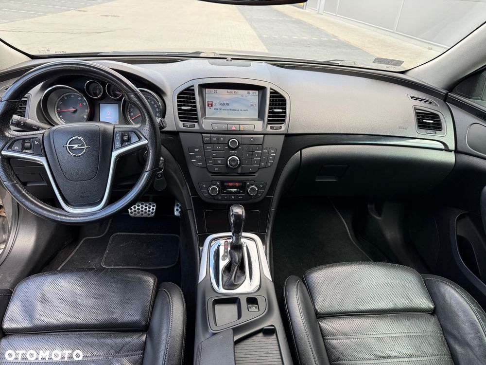 Opel Insignia 2.0 T Cosmo - 11